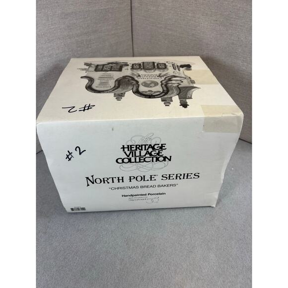 Department 56 Heritage North Pole- Christmas Bread Bakers #56393 Retired - Picture 9 of 9